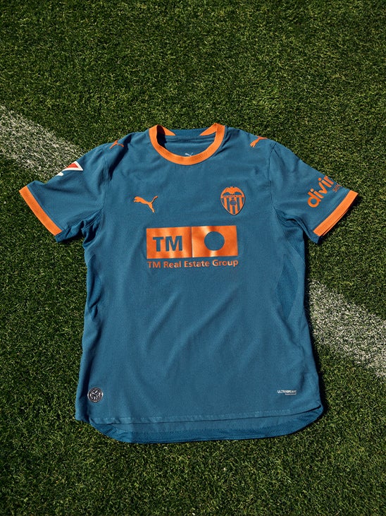 FC VALENCIA - PUMA - UNTITLED - JERSEY 2025-2026
